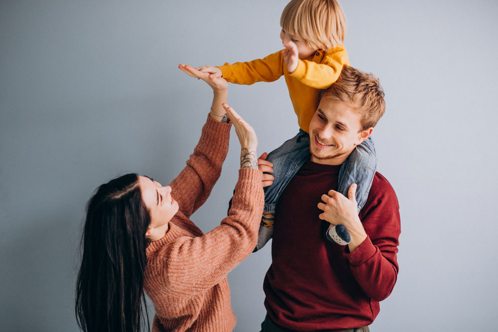 Eltern mit Kindern